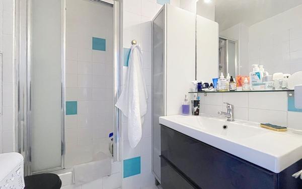 Appartement à vendre    1 pièce • 26,70 m2 Paris 12