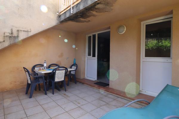 Agréable T2 dans résidence de tourisme 3 étoiles à SERRA DI FERRO (2A).