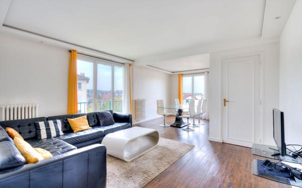 Appartement à vendre    5 pièces • 79,60 m2 Sèvres