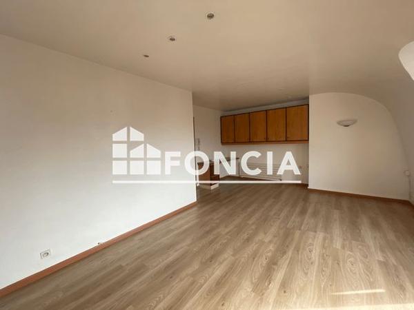 Location Studio 36.8 m² - 2 PROMENADE DE DULMEN Charleville-mezieres 08000