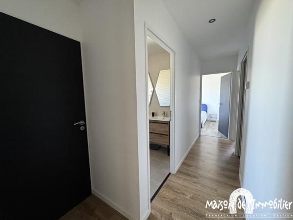 Vente Maison contemporaine de 2023 - 3 chambres - 107m² - Jardin clos et garage - BOUTIERS ST TROJAN