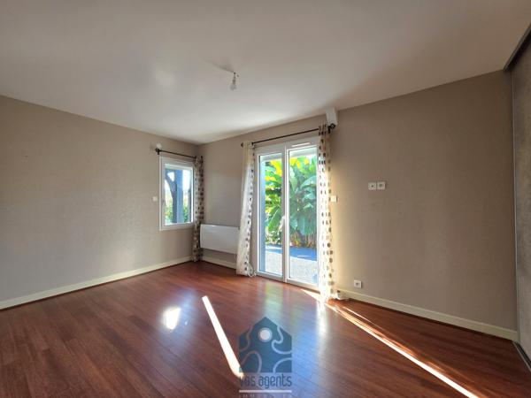Maison 6 pièce(s) 4 chambre(s) 175 m²