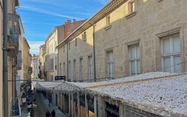 Appartement à vendre    1 pièce • 142 m2 Béziers