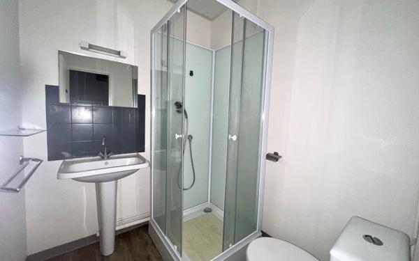 Appartement à vendre    1 pièce • 142 m2 Béziers