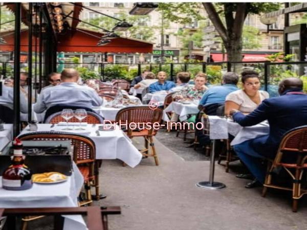 Commerce à vendre 3 pièces de 230 m²