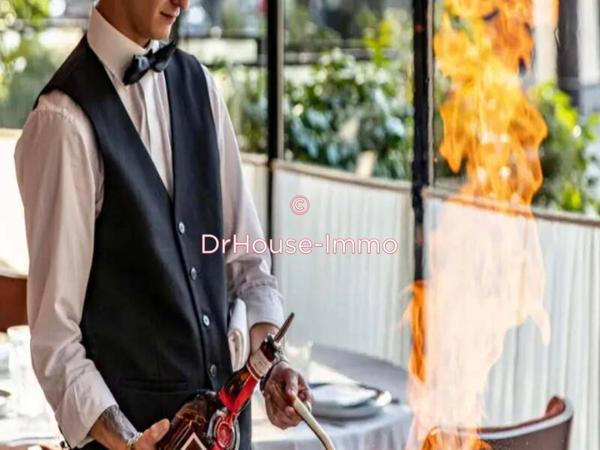 Commerce à vendre 3 pièces de 230 m²