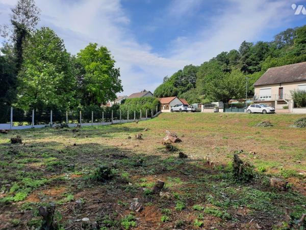 VAILLY SUR AISNE : Terrain à bâtir à proximité du centre de la commune 

Venez découvrir ce t...