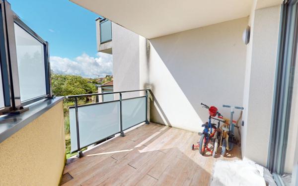 Appartement à vendre    3 pièces • 69,21 m2 Pont-de-Chéruy