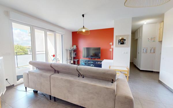 Appartement à vendre    3 pièces • 69,21 m2 Pont-de-Chéruy