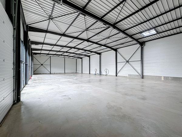 Location local commercial Vesoul - 240 m² - 1 900 €/mois