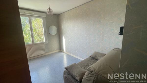 Quiberon - Vente maison de 101 m² au sol proche centre-ville avec 5 chambres, jardin, dépendance et garage