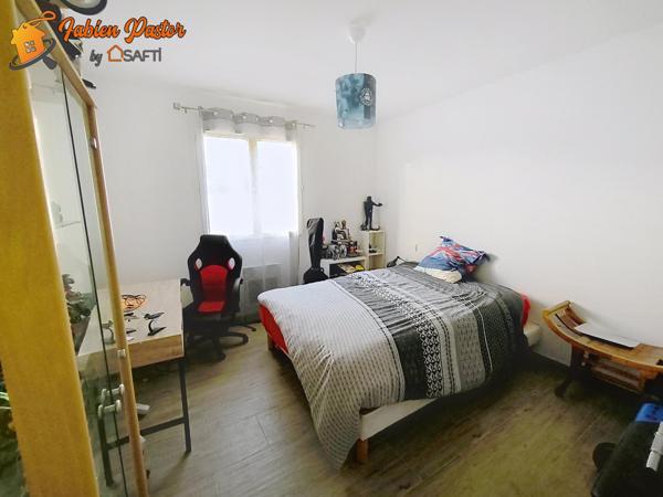 Maison récente plain-pied, 4 pièces 91m² + garage