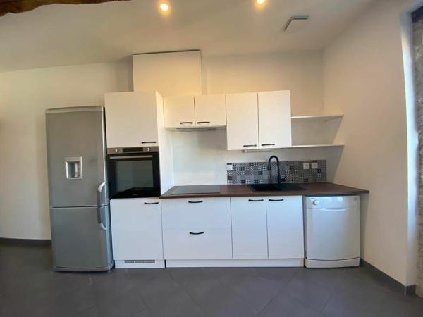 Appartement à louer    4 pièces •  Castres