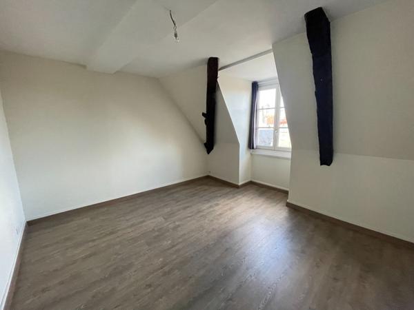 Appartement Hyper-Centre à Bourges 4 pièce(s) 96 m2