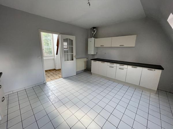 Appartement Hyper-Centre à Bourges 4 pièce(s) 96 m2