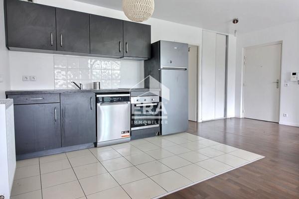 Appartement SAINT OUEN 3 pièce(s) 64.14 m2