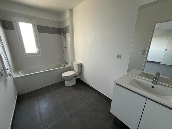 A VENDRE à MONTEUX Appartement Monteux 4 pièce(s) 92.7 m2