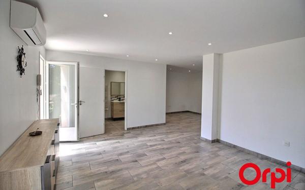 Maison à vendre    6 pièces • 181,50 m2 Martigues