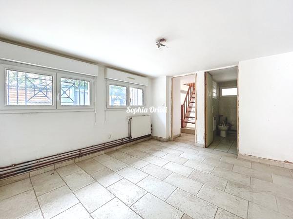 Immeuble 10 pièces - 196 m² Exclusivité efficity