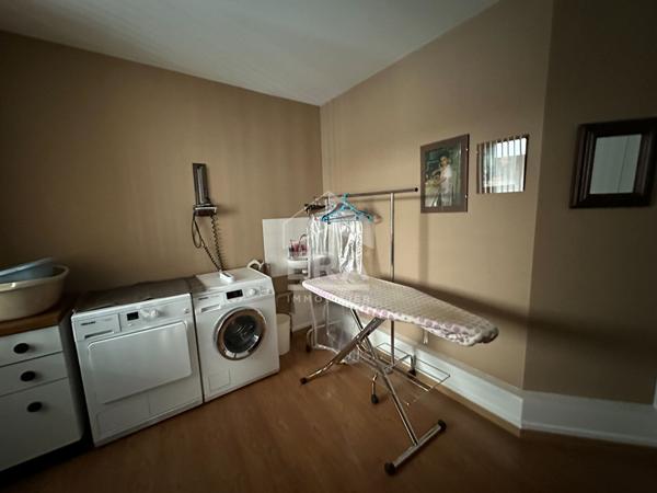 VIAGER - BEL APPARTEMENT OCCUPE