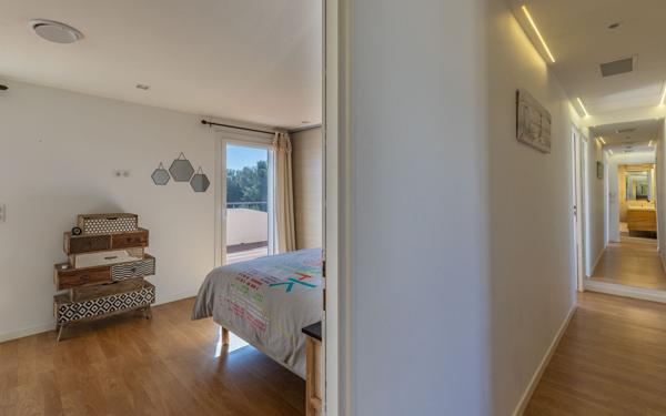 Maison à vendre    5 pièces •  Sanary-sur-Mer