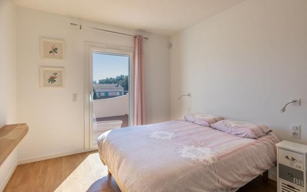 Maison à vendre    5 pièces •  Sanary-sur-Mer