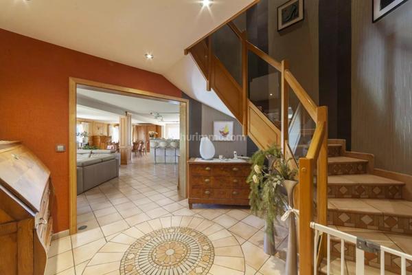 Vente Maison 8 pièces 512 m2 à Morteau