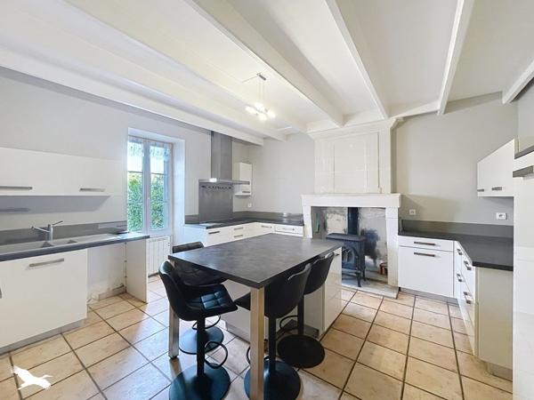 Maison à vendre 348 000 € Médis 6 p 165 m² DPE D