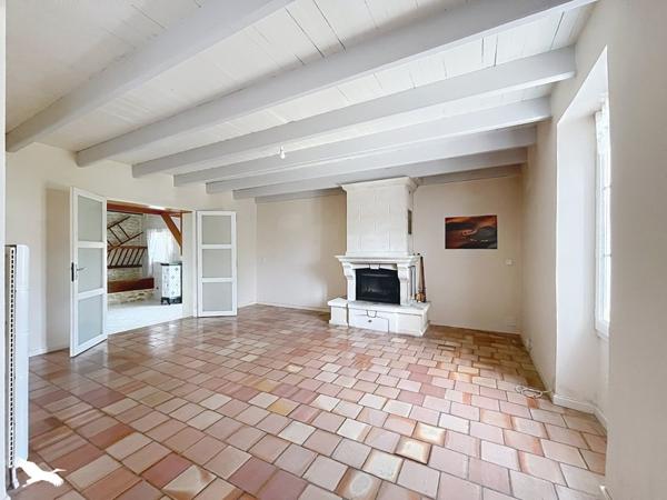 Maison à vendre 348 000 € Médis 6 p 165 m² DPE D