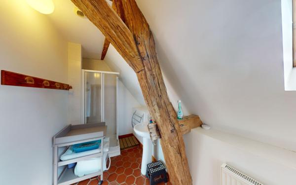 Appartement à louer    4 pièces • 112,18 m2 Jambles