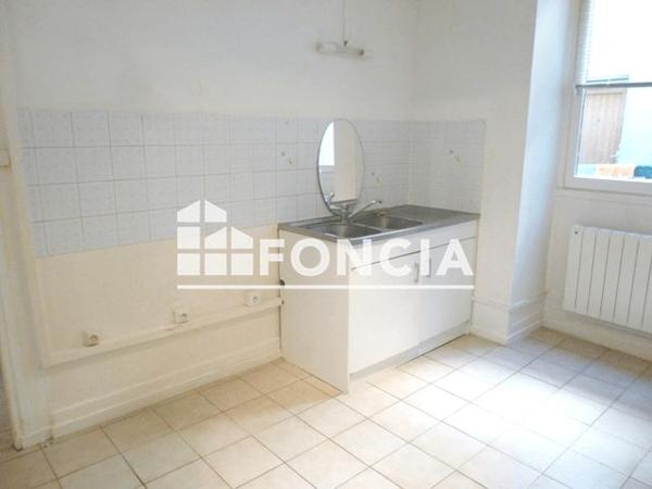 Location Appartement 2 pièces 53.6 m² - 24 GRANDE RUE Trevoux 01600