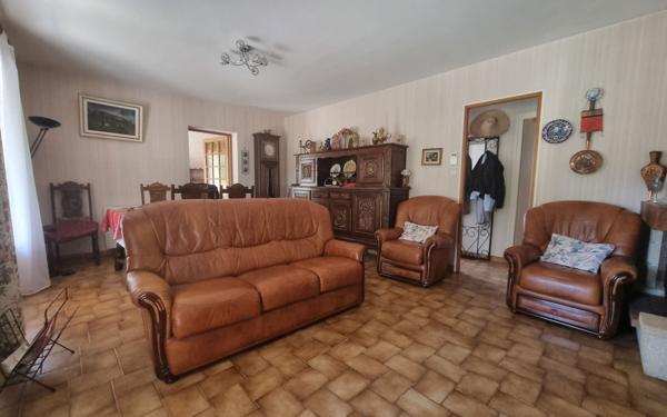 Maison à vendre    4 pièces • 84 m2 Le Bois-Plage-en-Ré