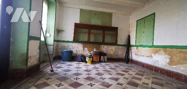 Corp de ferme avec terrain