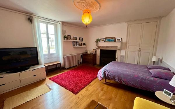 Maison à vendre    13 pièces •  La Rochefoucauld