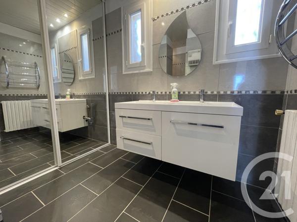 Maison à vendre  11 pièces - 249 m2 MARSEILLE - 13015