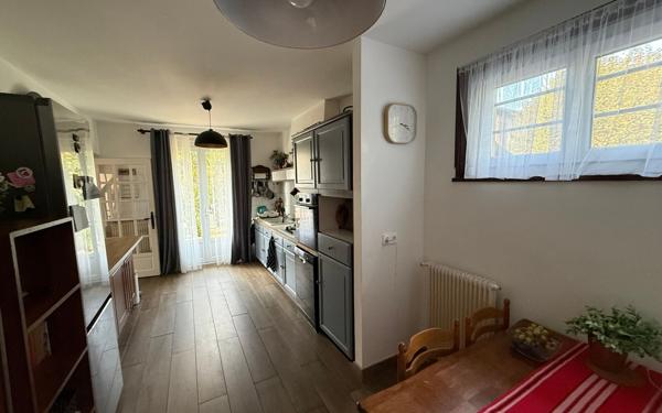 Maison à vendre    4 pièces •  Vienne