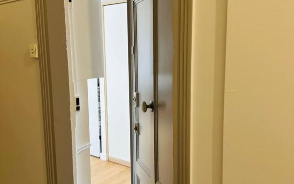 Appartement à louer    2 pièces • 35,04 m2 Puteaux