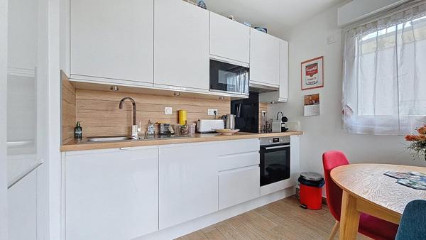 3 PIECES RESIDENCE RECENTE TERRASSE PARKING CAVE