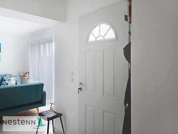 A vendre à Sémussac, pavillon à étage de 2018, 110 m²,3 chambres, 365 m² de terrain