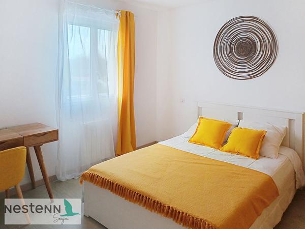 A vendre à Sémussac, pavillon à étage de 2018, 110 m²,3 chambres, 365 m² de terrain