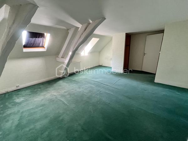 Maison en pierre de 430 m²