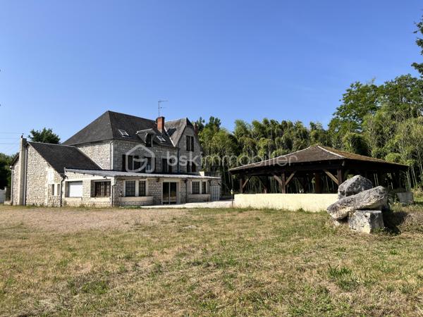 Maison en pierre de 430 m²