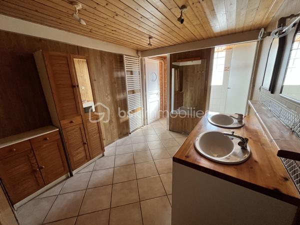 Maison en pierre de 430 m²