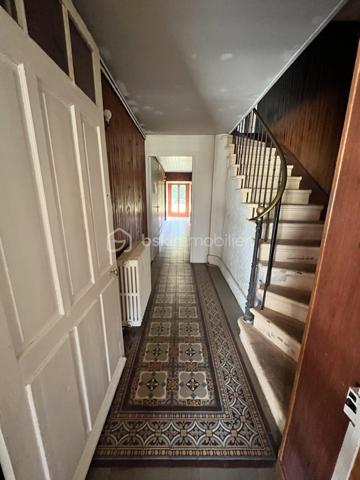 Maison en pierre de 430 m²