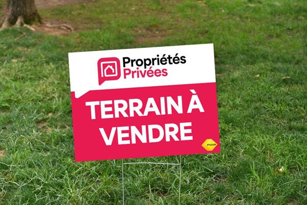 TERRAIN CONSTRUCTIBLE - NON VIABILISE - 1595 m2