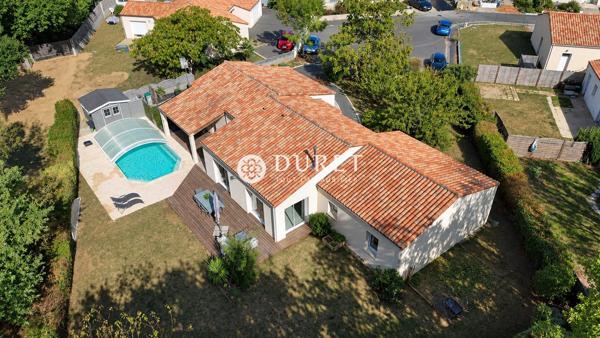 Plain-pied 4 chambres avec piscine