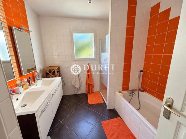 Plain-pied 4 chambres avec piscine