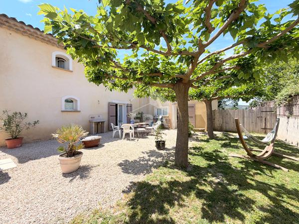 A VENDRE 84530 VILLELAURE BASTIDON 4 PIECES D'ENVIRON 107M² AVEC JARDIN, GARAGE ET ATELIER