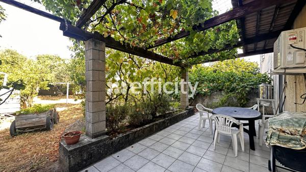 Maison
         4 pièces
        - 90 m² 204 000 € *