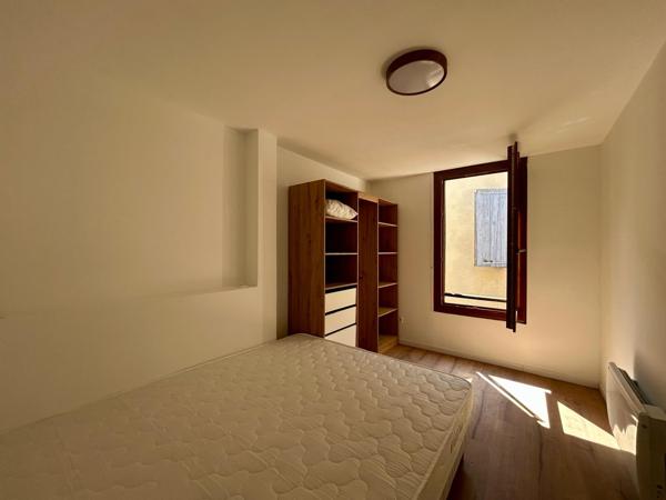 Maison
         8 pièces
        - 320 m² 359 000 € *